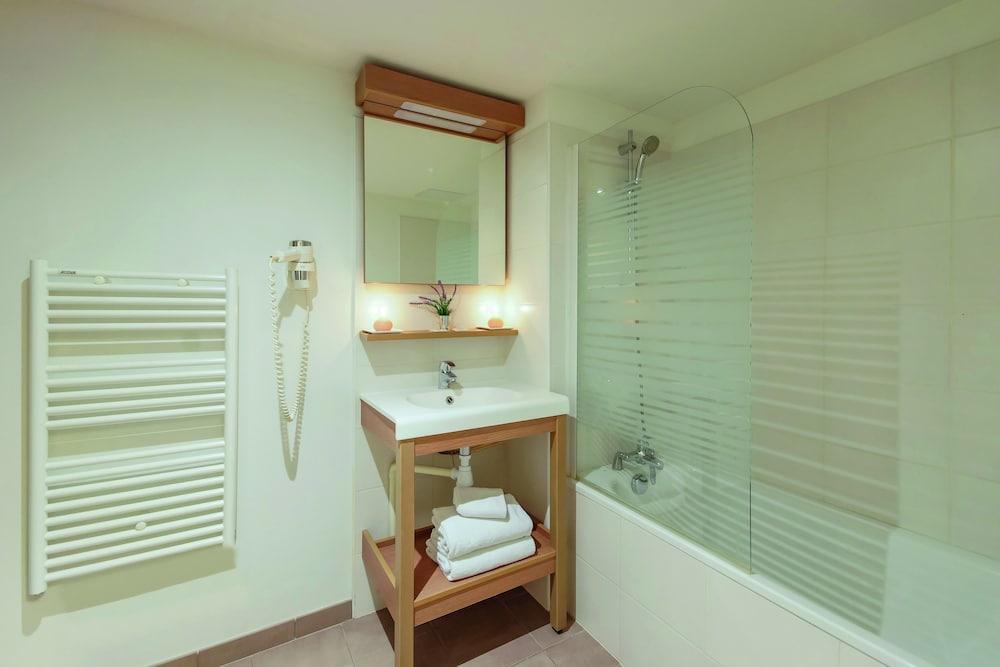 Appart'city Classic Valence Aparthotel